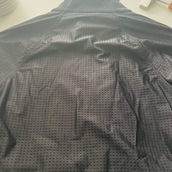 Lululemon Moto Style Mesh Jacket Black Size 4 - Picture 4 of 7